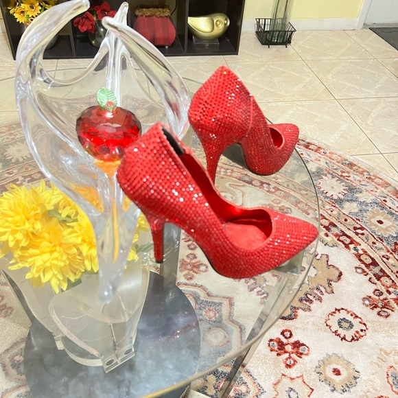 SPARKLY SHOES - Picture 2 of 4